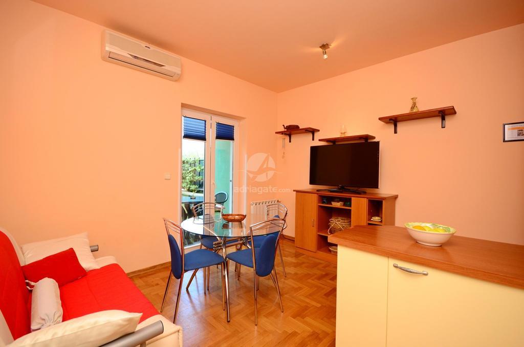 Apartment Blazenka พูลา ห้อง รูปภาพ