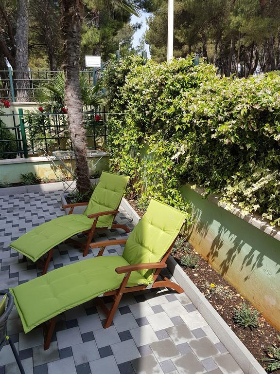 Apartment Blazenka พูลา ภายนอก รูปภาพ
