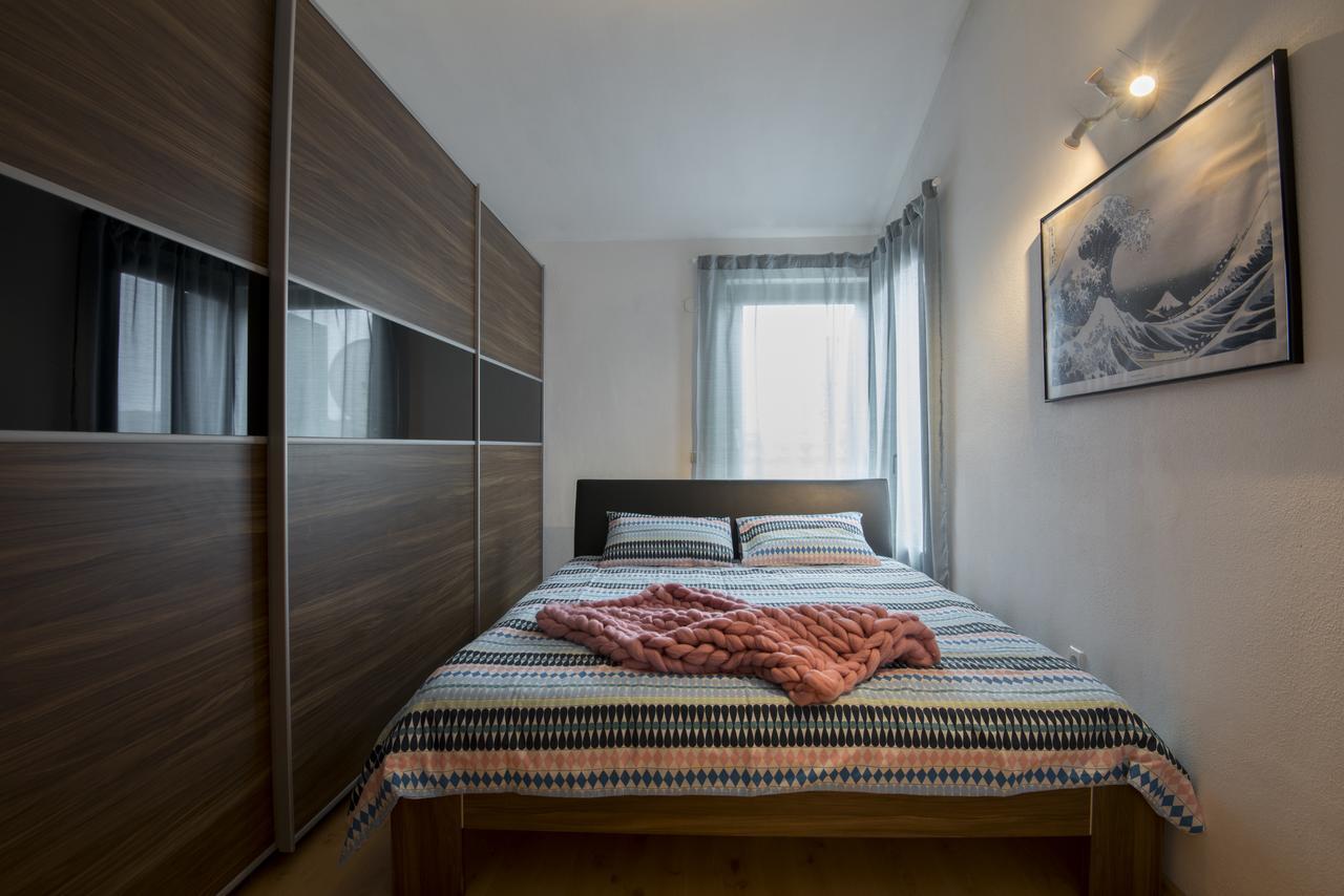 Apartment Blazenka พูลา ภายนอก รูปภาพ