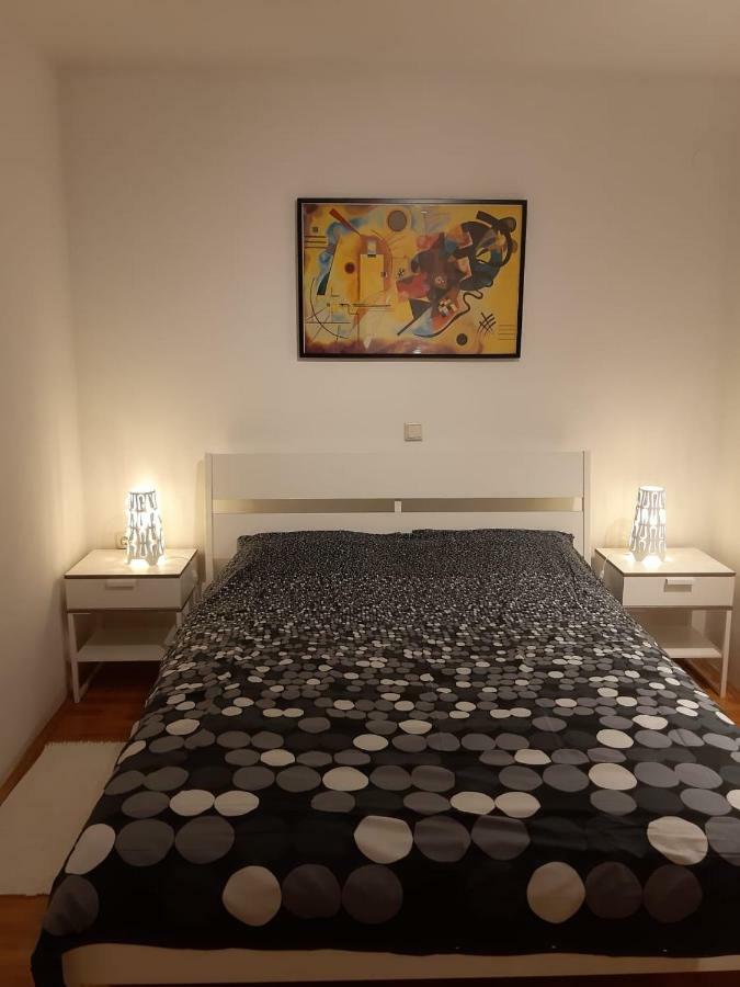 Apartment Blazenka พูลา ภายนอก รูปภาพ